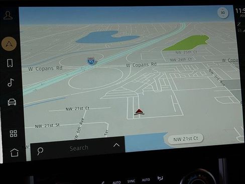 Used 2023 Land Rover Range Rover Long Wheelbase SE image 11