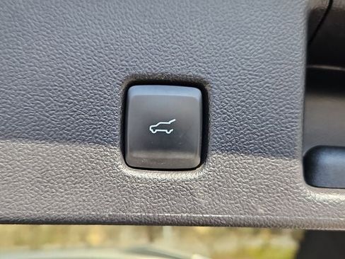 Used 2025 Ford Escape ST-Line Select image 35