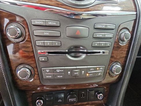 Used 2018 Nissan Armada Platinum w/ Captain Seat Package RWD image 20