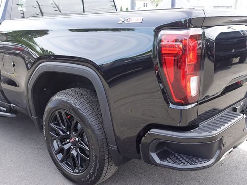 Used 2025 GMC Sierra 1500 Elevation w/ Elevation Premium Package AWD/4WD image 10
