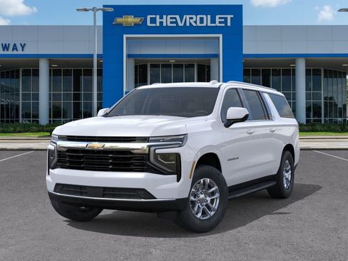 New 2026 Chevrolet Suburban LS RWD image 6