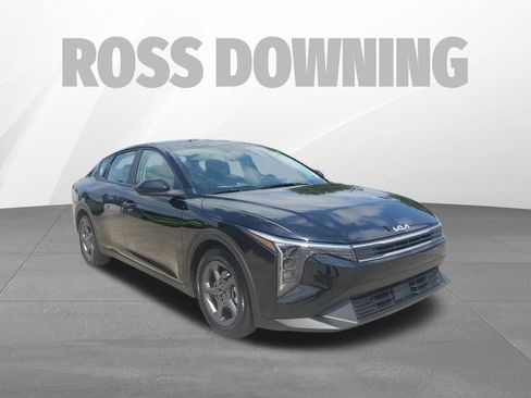 Used 2025 Kia K4 FWD image 3