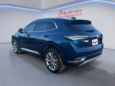 Used 2022 Buick Envision Avenir w/ Technology Package II image 3