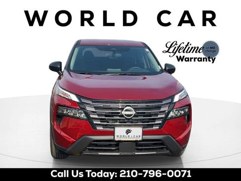 Used 2026 Nissan Rogue S FWD image 8