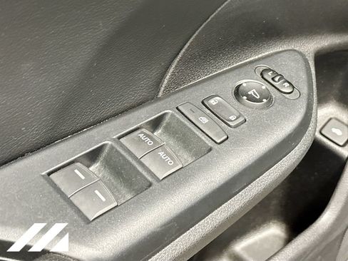 Used 2016 Honda Civic EX-L image 18