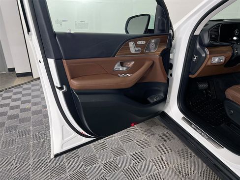 Certified 2025 Mercedes-Benz GLE 350 4MATIC image 15