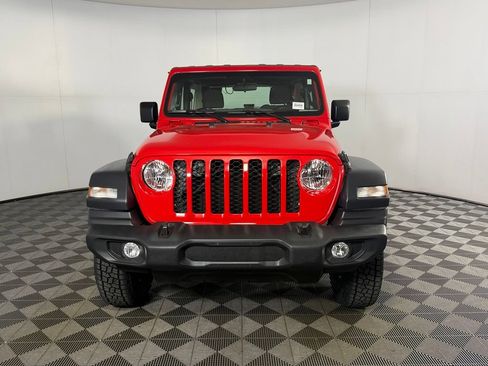 Used 2024 Jeep Wrangler Sport AWD/4WD image 12