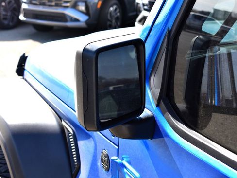 Used 2024 Jeep Wrangler Sport image 12