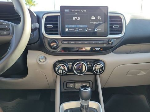 New 2026 Hyundai Venue SEL image 12