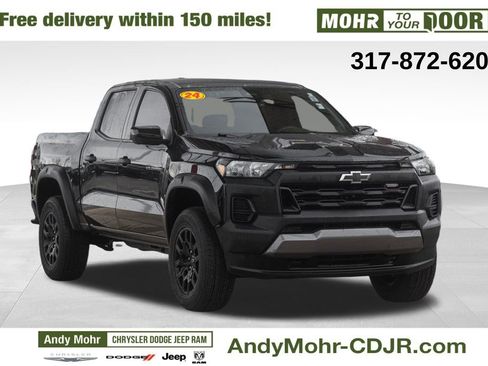Used 2024 Chevrolet Colorado Trail Boss w/ Technology Package image 1