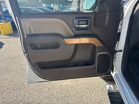 Used 2015 Chevrolet Silverado 1500 LTZ image 13