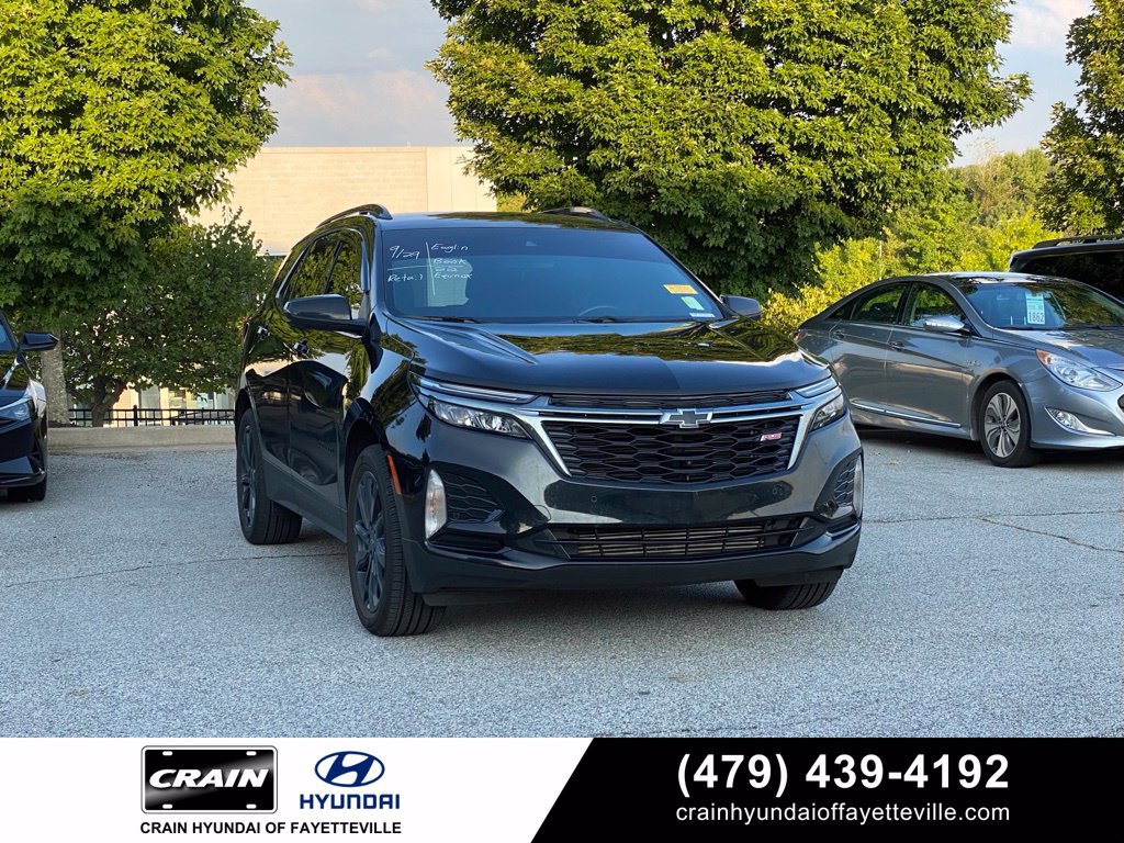 Used 2022 Chevrolet Equinox RS w/ RS Leather Package AWD/4WD image 1