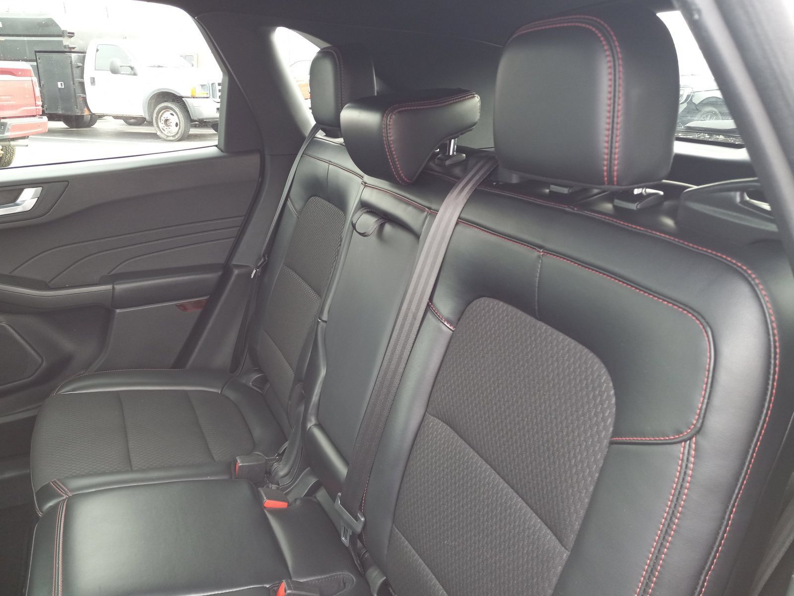 Used 2024 Ford Escape ST-Line w/ Cold Weather Package FWD image 15