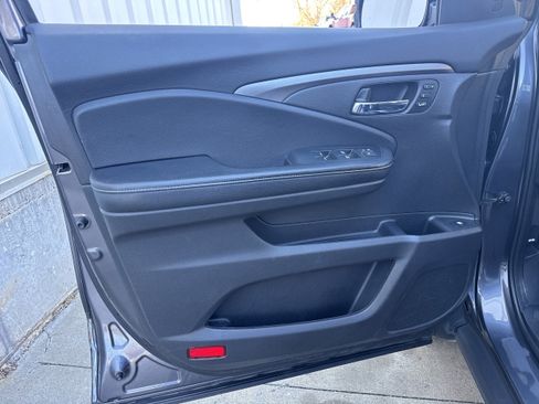 Used 2023 Honda Ridgeline RTL image 9