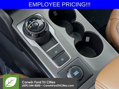 New 2025 Ford Bronco Sport Outer Banks w/ Outer Banks Tech Package+ AWD/4WD image 10