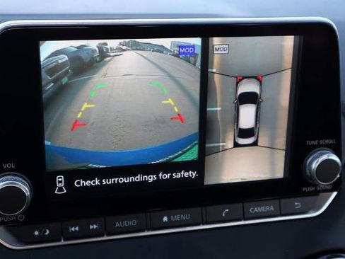 Certified 2024 Nissan Sentra SR w/ SR Premium Package image 20