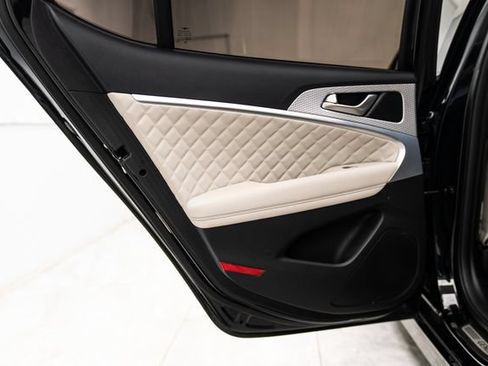 Used 2023 Genesis G70 3.3T w/ Sport Prestige Package AWD/4WD image 26