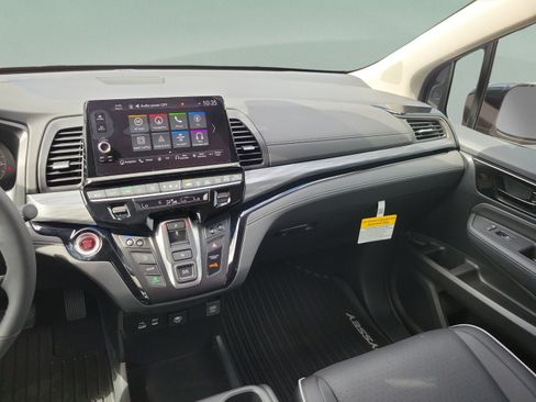 New 2026 Honda Odyssey Elite image 17
