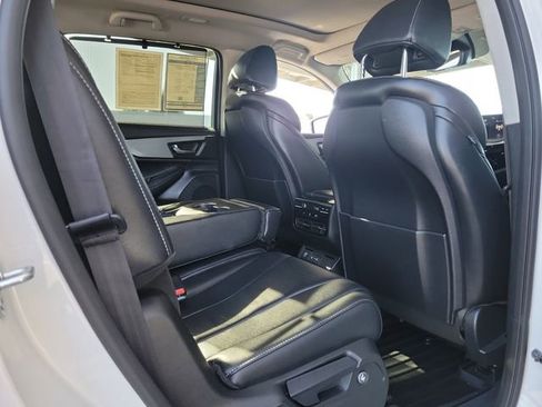 Used 2023 Acura MDX SH-AWD w/ Technology Package image 24