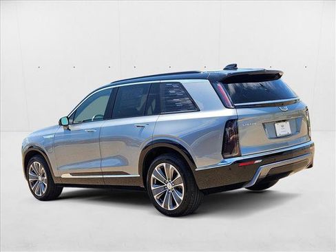 New 2026 Cadillac Vistiq Luxury image 9