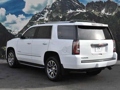 Used 2016 GMC Yukon Denali w/ Open Road Package image 9