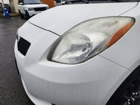 Used 2008 Toyota Yaris 2-Door Hatchback image 27