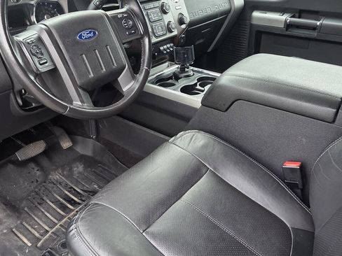 Used 2016 Ford F350 Lariat w/ Lariat Ultimate Package image 3