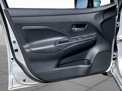 Certified 2025 Nissan Versa SV w/ Trunk Package FWD image 20