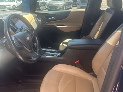 Used 2022 Chevrolet Equinox Premier AWD/4WD image 5