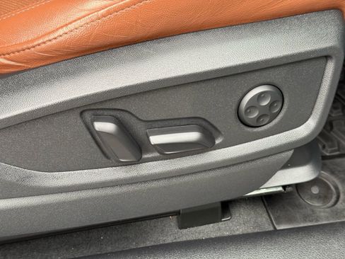 Used 2022 Audi Q5 2.0T Premium Plus w/ Premium Plus Package image 16