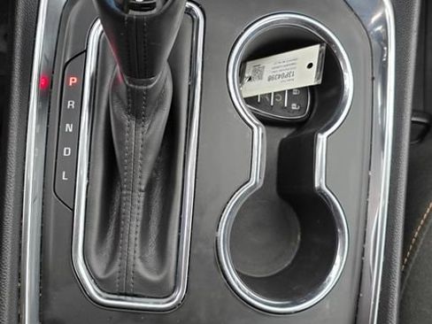 Used 2018 Chevrolet Traverse LT w/ LPO, Floor Liner Package AWD/4WD image 22