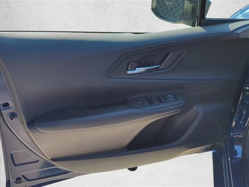 New 2026 Toyota Prius Plug-In Hybrid FWD image 6
