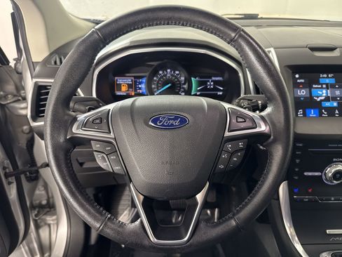 Used 2017 Ford Edge Titanium w/ Equipment Group 301A image 18