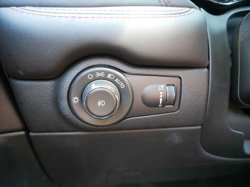Used 2023 Dodge Durango GT AWD/4WD image 29