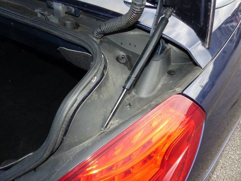 Used 2012 BMW 650i Convertible RWD image 77