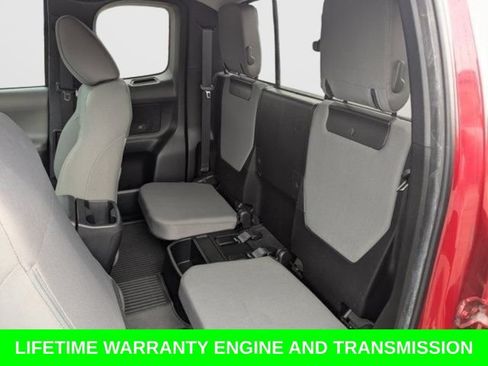 Used 2022 Toyota Tacoma SR RWD image 14