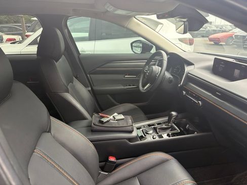 Used 2025 MAZDA CX-50 AWD 2.5 Turbo w/ Accent Package image 6