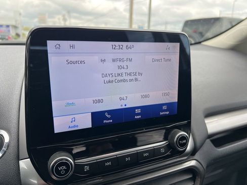 Used 2021 Ford EcoSport SE FWD image 10