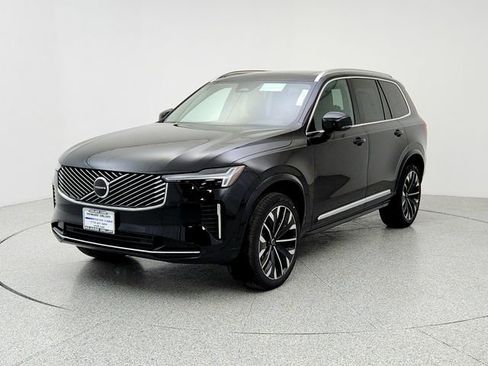 New 2026 Volvo XC90 B5 Core image 1