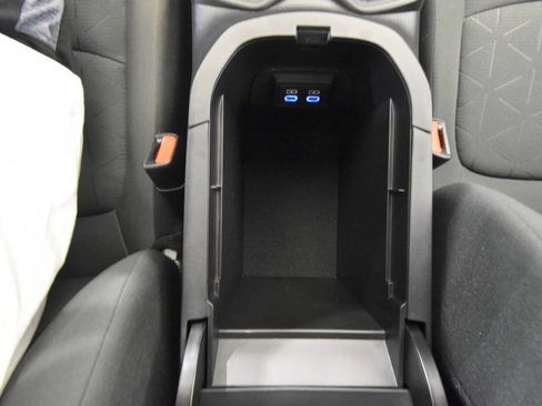 Used 2022 Toyota RAV4 XLE w/ Convenience Package AWD/4WD image 27