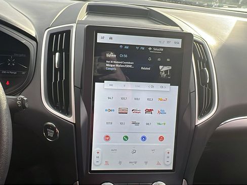 Used 2022 Ford Edge SEL w/ Convenience Package image 24