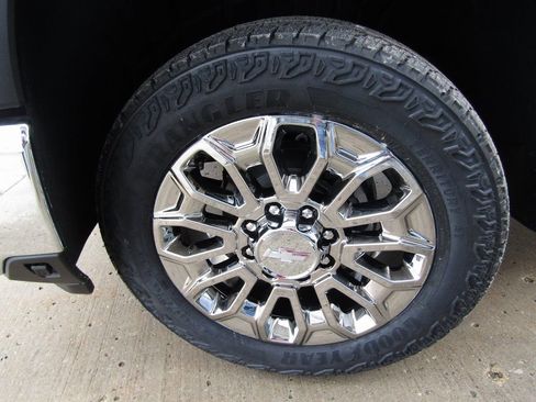 New 2026 Chevrolet Silverado 2500 LTZ w/ LTZ Premium Package image 34