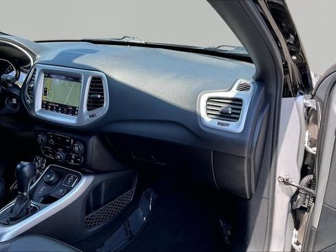 Used 2020 Jeep Compass High Altitude AWD/4WD image 18