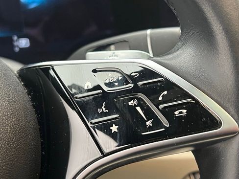 Used 2023 Mercedes-Benz E 350 4MATIC Sedan image 18