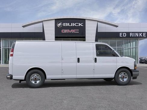 New 2026 GMC Savana 2500 Extended RWD image 5