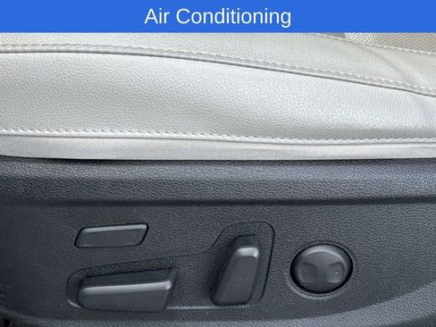 Certified 2022 Kia Telluride SX w/ Nightfall Edition Package image 15