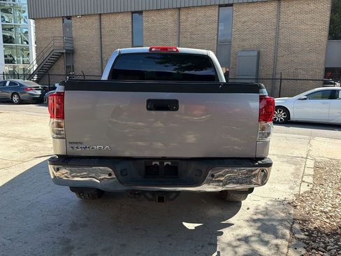 Used 2012 Toyota Tundra Limited w/ Platinum Pkg image 9