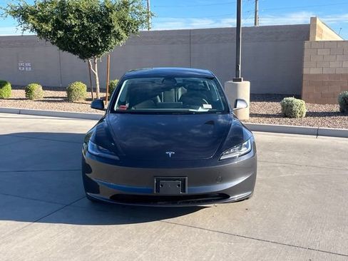 Used 2025 Tesla Model 3 Long Range RWD image 2
