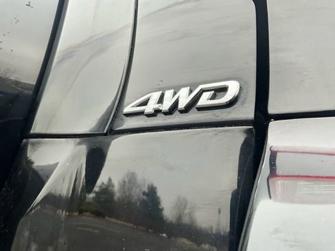 Used 2011 Toyota RAV4 Limited image 23