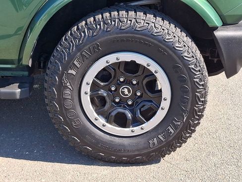 Used 2023 Ford Bronco Outer Banks AWD/4WD image 8